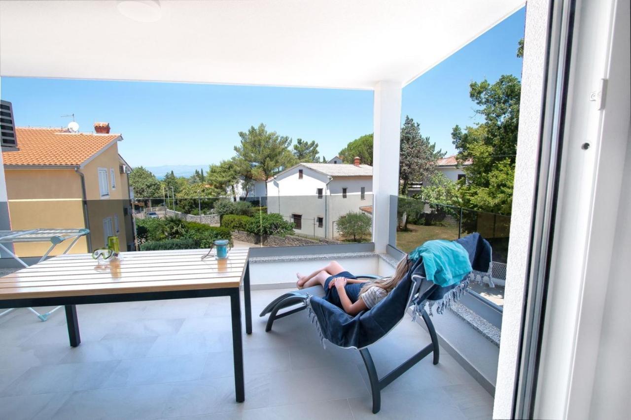 Apartment Nauta Lux Malinska Esterno foto